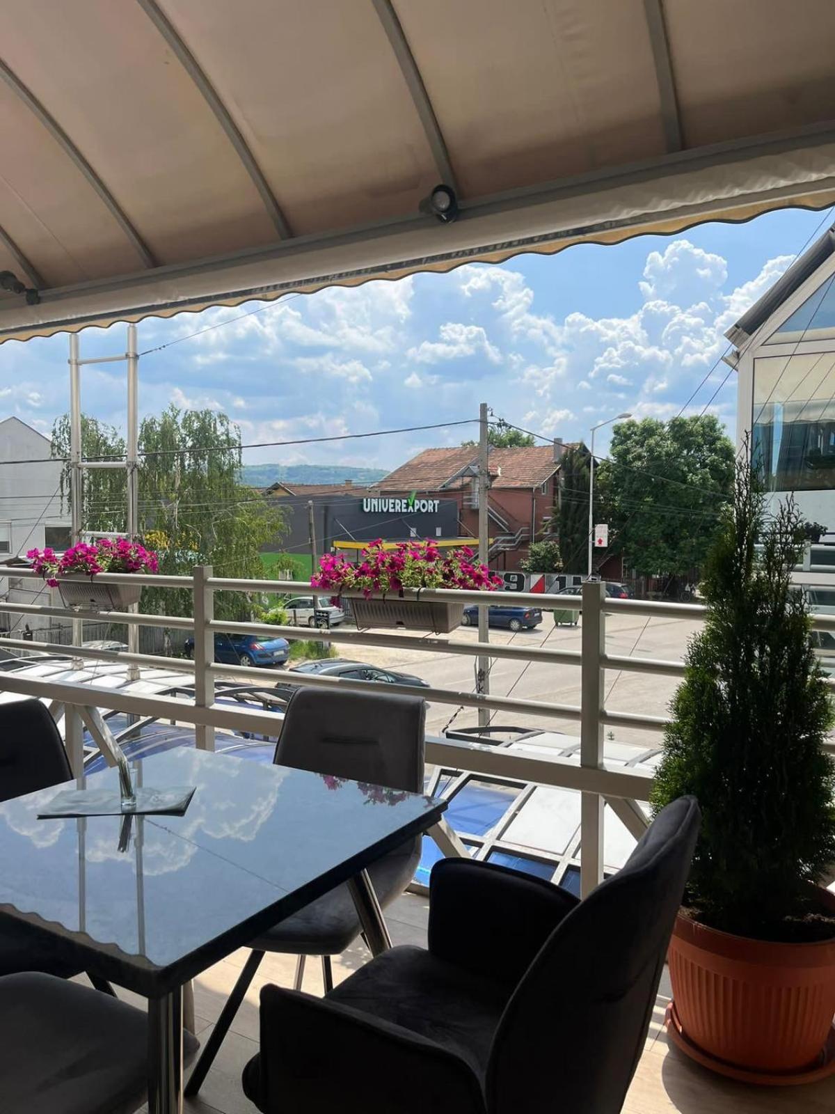 Hotel Lupus Novi Sad Exterior photo